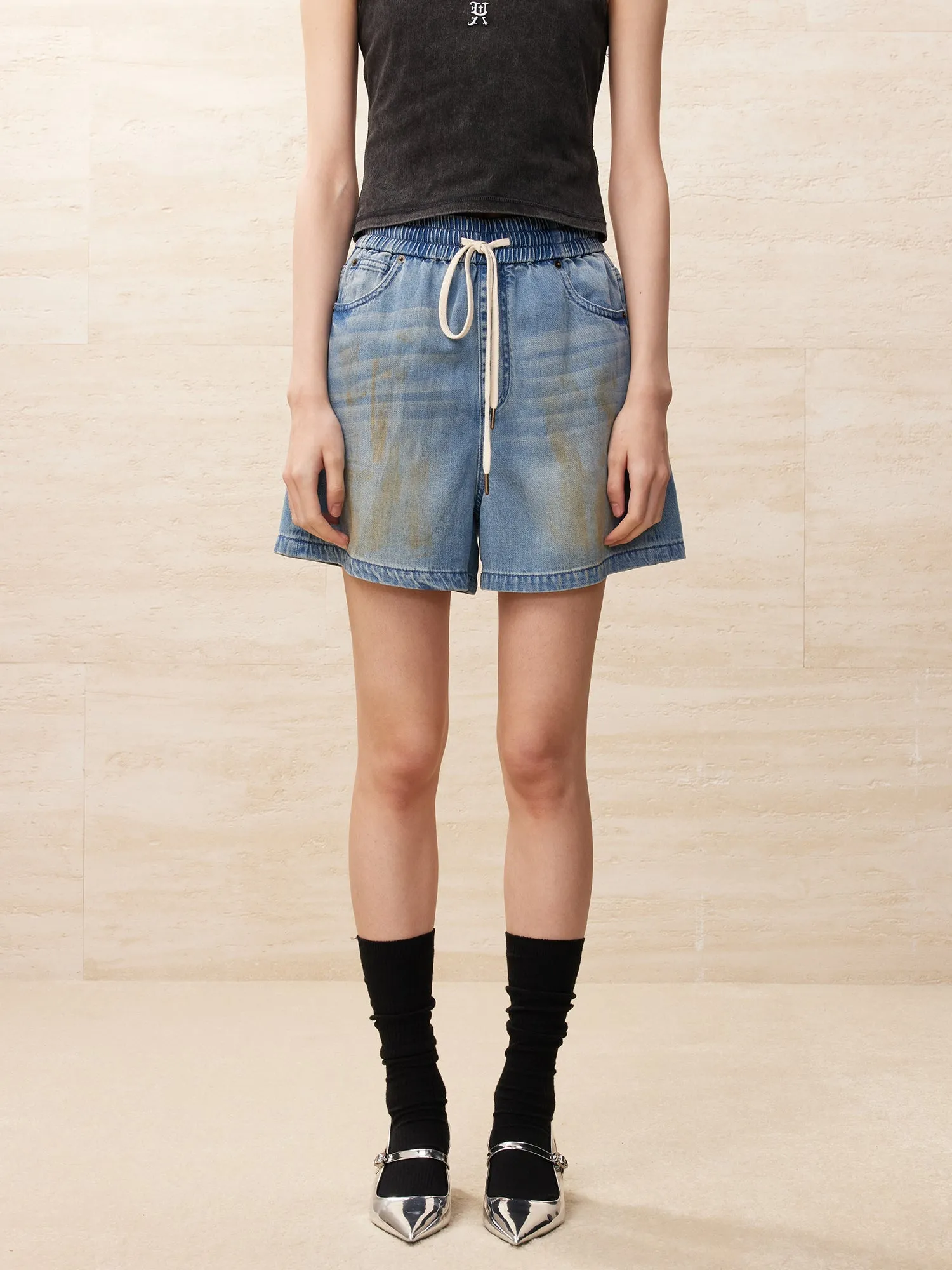 Casual drawstring denim shorts