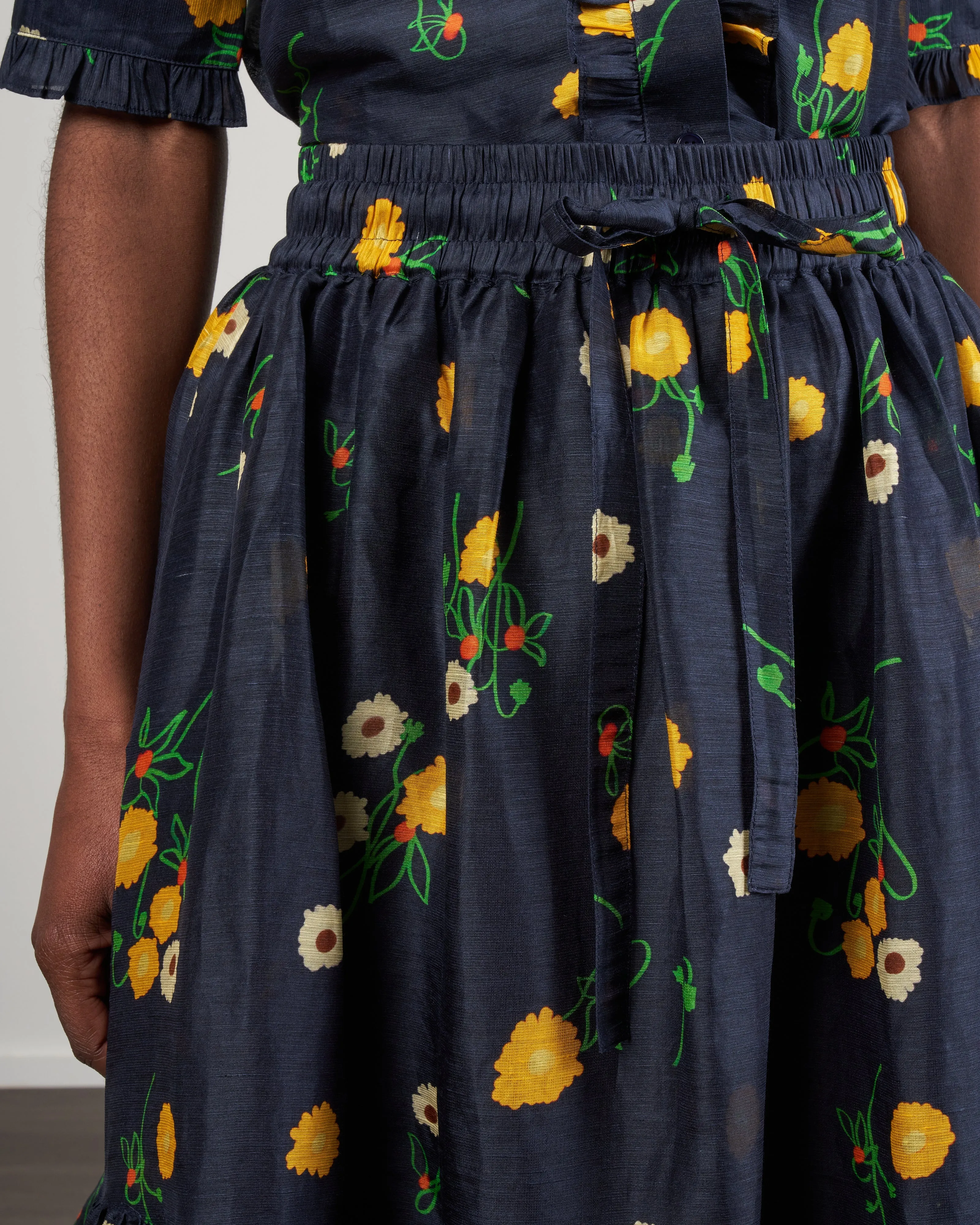 ketty maxi skirt - navy floral