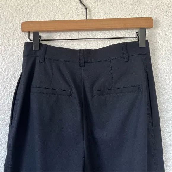 Zara new with tags navy wide leg pleated trousers