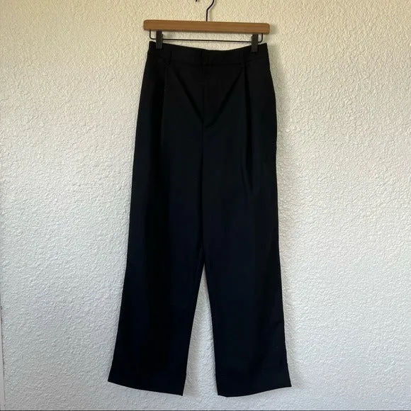 Zara new with tags navy wide leg pleated trousers